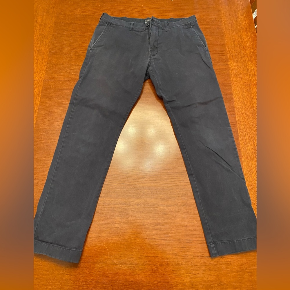 J Crew flat front pants. “The Driggs” 32 x 30